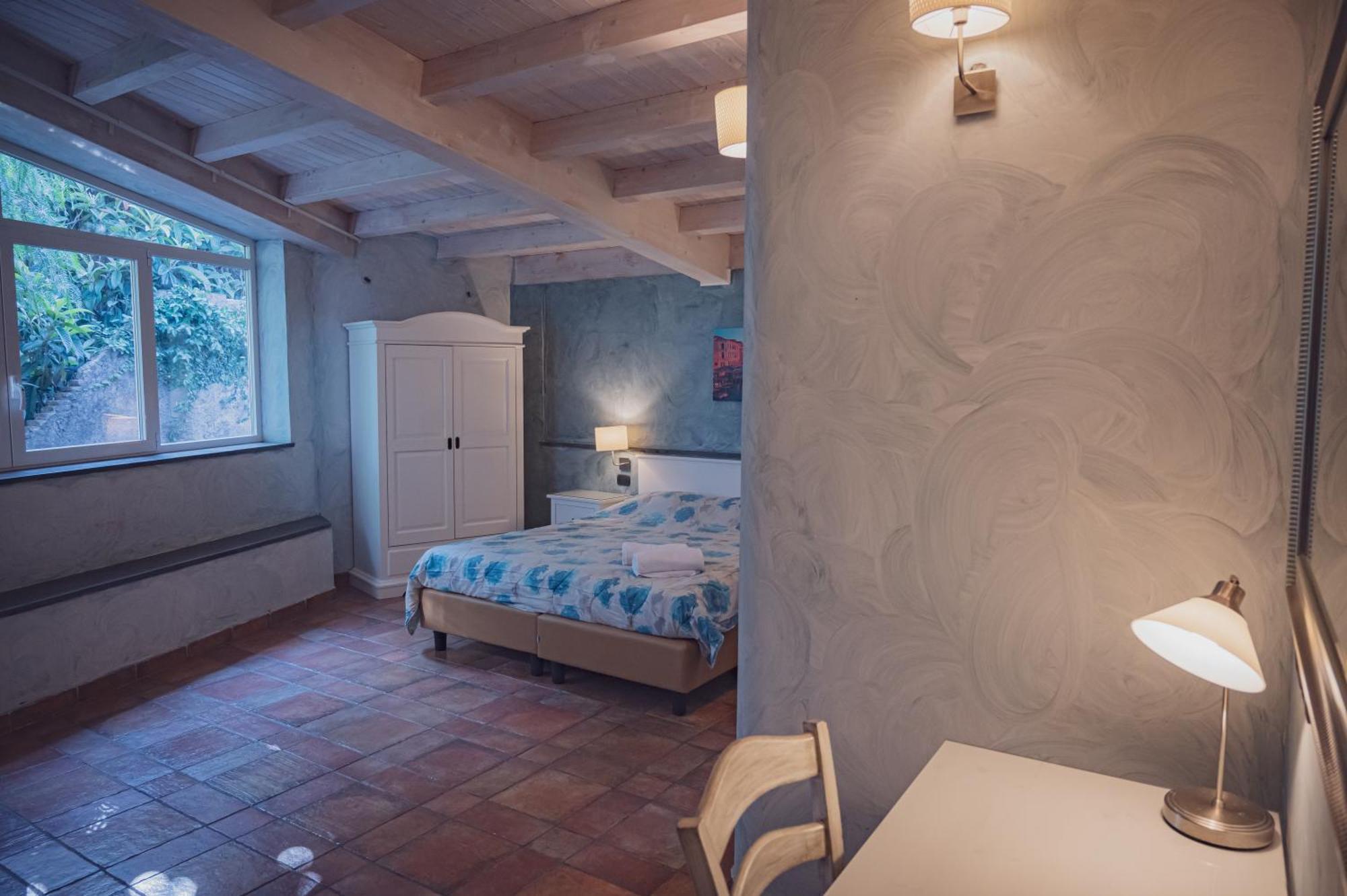 Hotel Capomulini 3 Stelle Ачиреале Экстерьер фото
